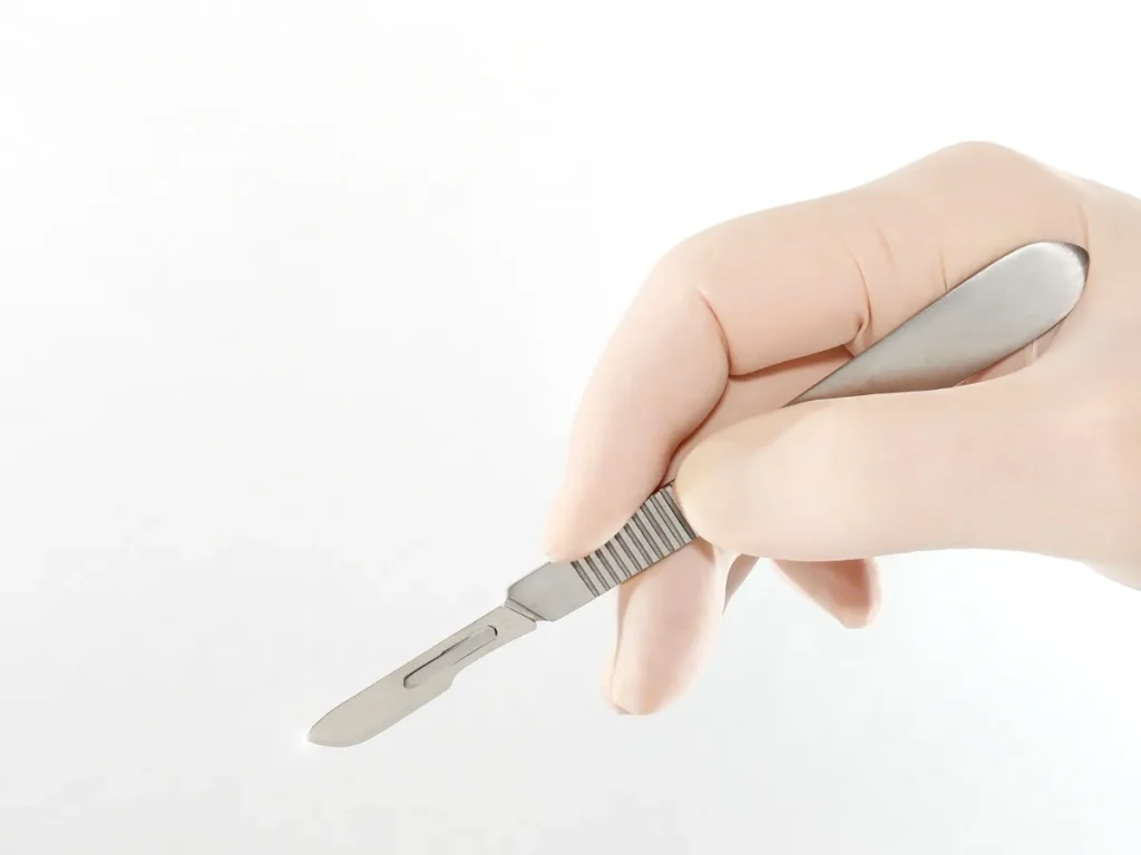 鼓膜切開術とは？