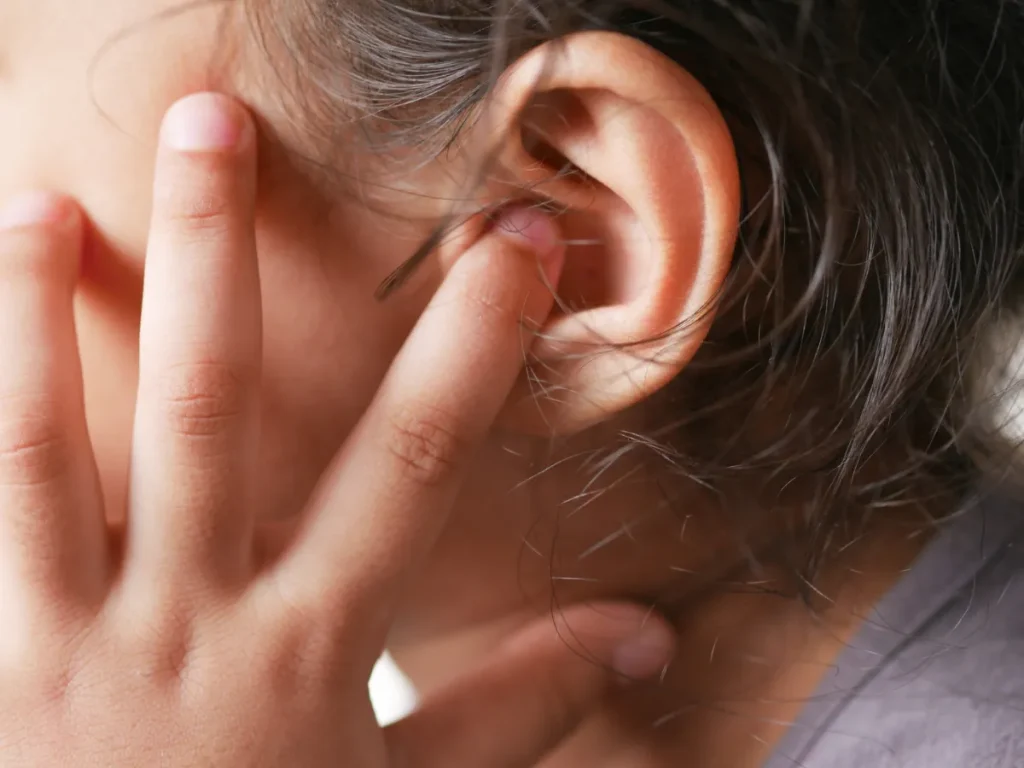 中耳炎の原因・症状は？