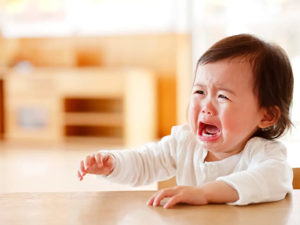 なぜ？子どもの中耳炎が繰り返す、4つの主な原因