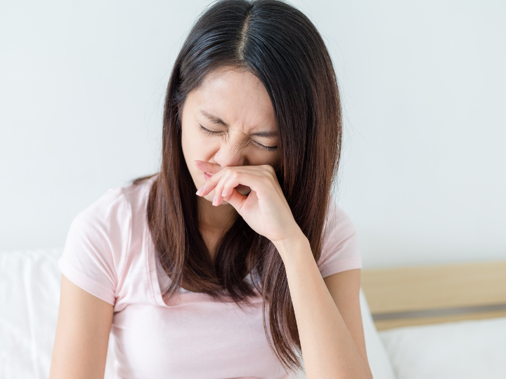 花粉症による鼻づまりを解消する裏ワザ・寝れない時の対処法などを耳鼻科専門医が解説
